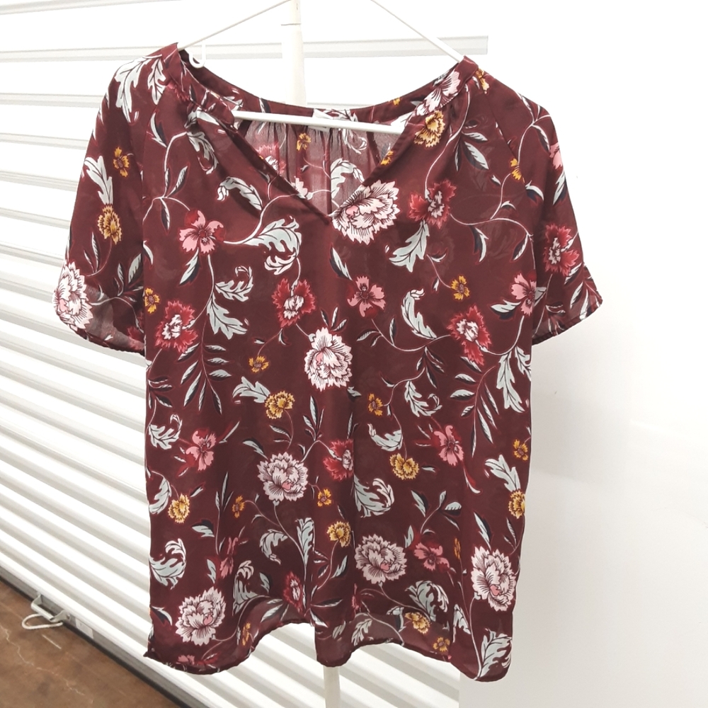 Old Navy Burgundy Floral V-Neck Blouse